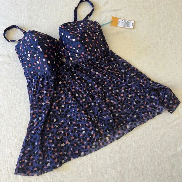 Kona Sol Womens Blue Leopard Print Flyaway Tankini Swim Top Small NWT - Picture 9 of 9
